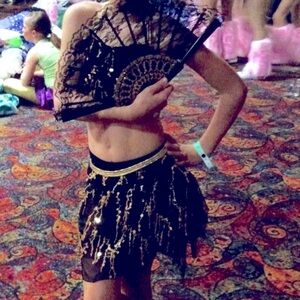 Belly Dance Spanish Arabian Style Black and Gold two piece Costume